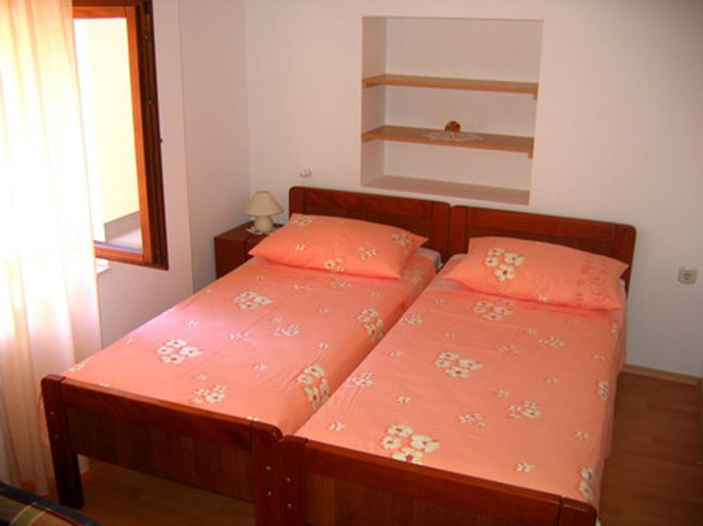 Dobra Apartments Trogir Chambre photo