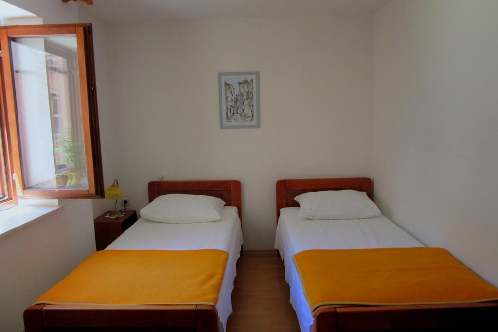 Dobra Apartments Trogir Extérieur photo