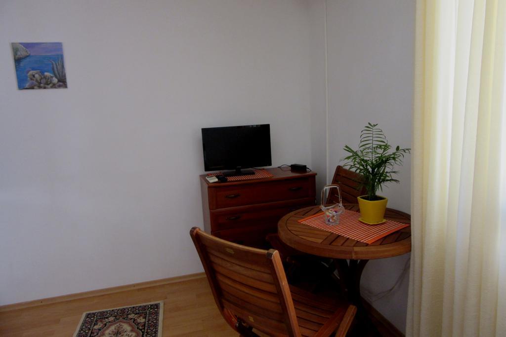 Dobra Apartments Trogir Extérieur photo