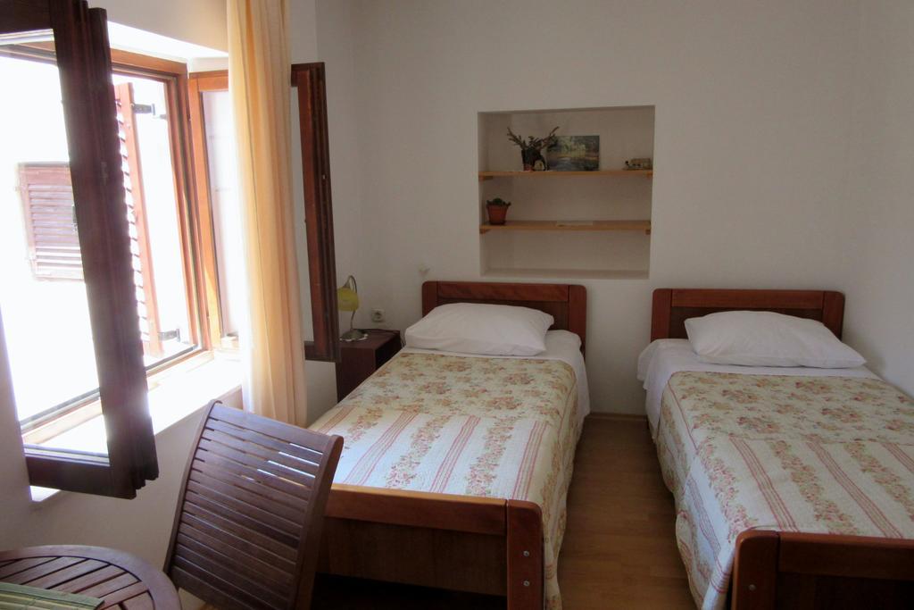 Dobra Apartments Trogir Extérieur photo
