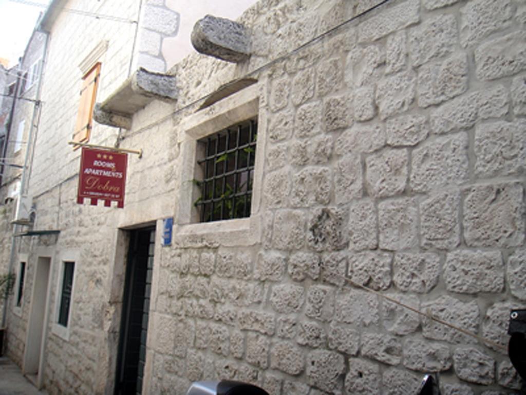 Dobra Apartments Trogir Extérieur photo